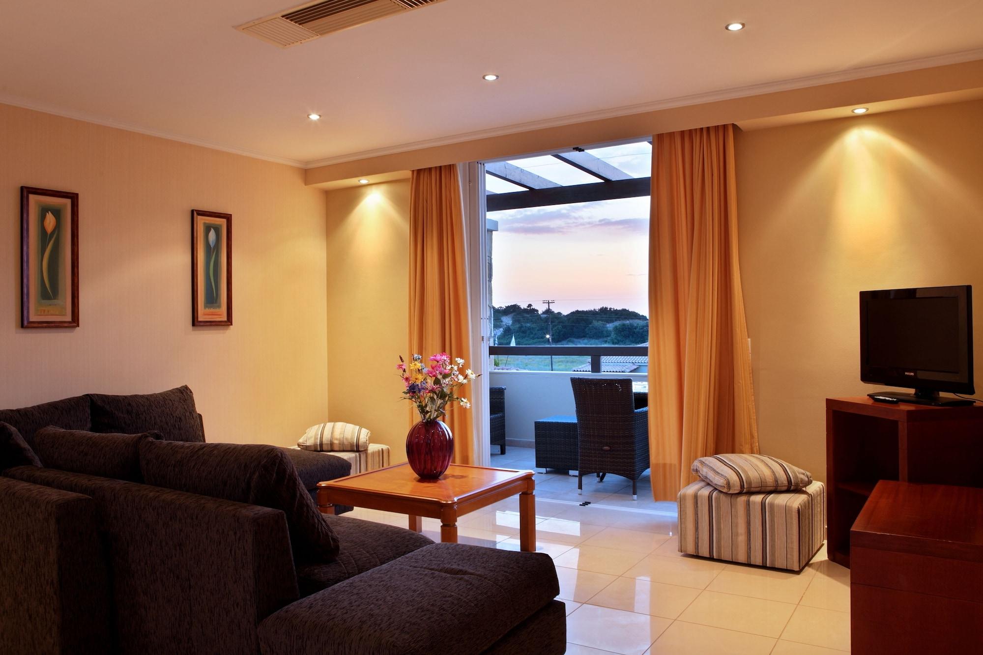Olympia Golden Beach Resort & Spa Kastro-Kyllini Dış mekan fotoğraf